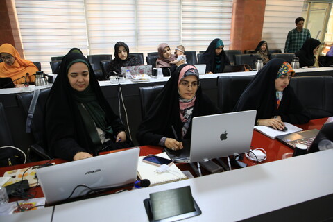 تصاویر / رویداد طراحی تمبر تخته فولاد اصفهان