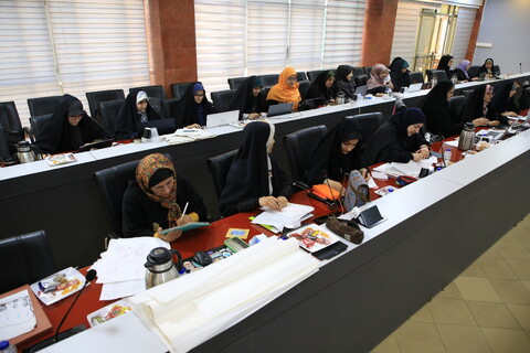 تصاویر / رویداد طراحی تمبر تخته فولاد اصفهان