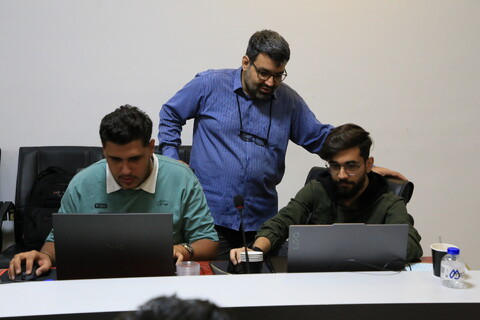 تصاویر / رویداد طراحی تمبر تخته فولاد اصفهان