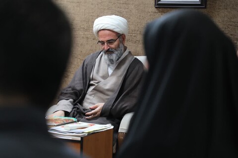 تصاویر/ دیدار مدیرکل جدید انتقال خون استان سمنان با نماینده ولی فقیه در استان