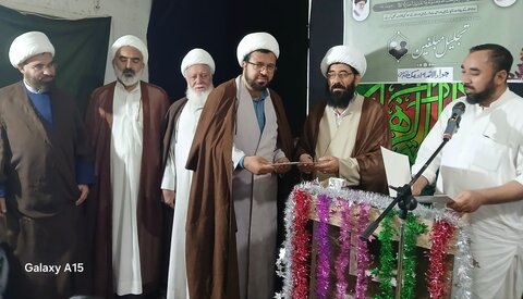 جواد الائمہ اسلامک فاؤنڈیشن کے تحت جشنِ میلاد امام رضا (ع) اور تجلیل مبلغین