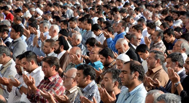 احکام شرعی | معامله در هنگام برپایی نماز جمعه