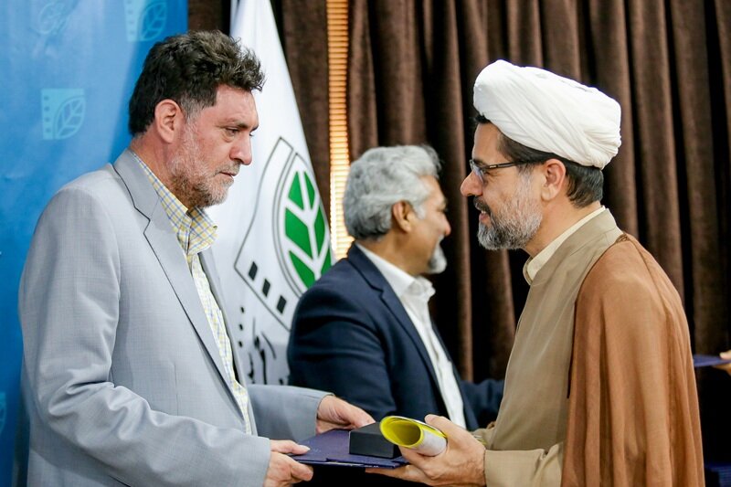 مربیان انجمن سینمای جوانان قم تجلیل شدند