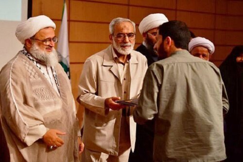هیئت جوانان عاشورایی کرمانشاه به عنوان هیئت نمونه کشوری انتخاب شد + تصاویر