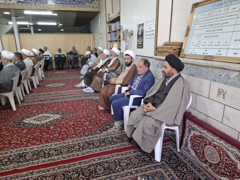 تصاویر/ جشن میلاد امام رضا(ع) از سوی نماینده مقام معظم رهبری در منطقه کاشان