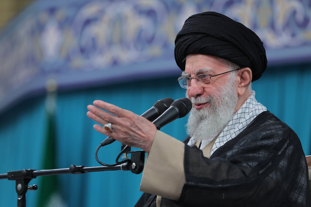 Minds must not be diverted from Palestine