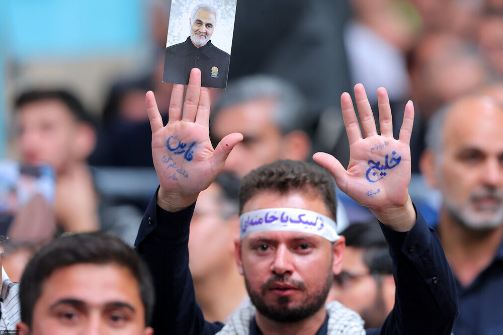 Minds must not be diverted from Palestine