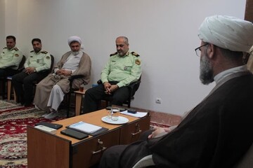 انتظامی سمنان، آماده خدمت رسانی به مردم است