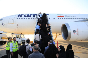 نخستین کاروان حج تمتع از استان بوشهر اعزام شد