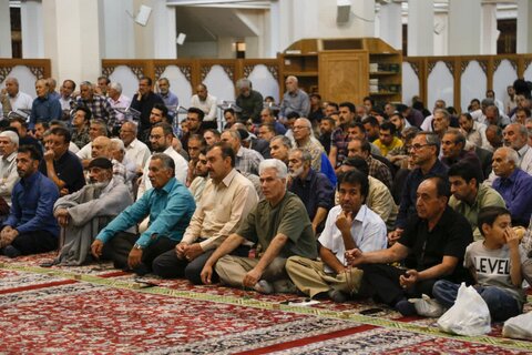 تصاویر| زائران حرم مطهر شاهچراغ(ع) میزبان پرچم حرم امام رضا(ع) شدند