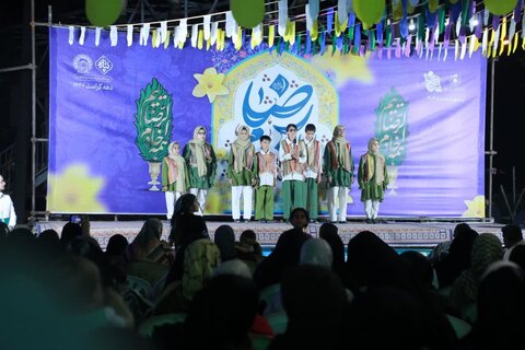 تصاویر/ ایستگاه پایانی شادیانه «ایرانِ امام رضا»در کاشان