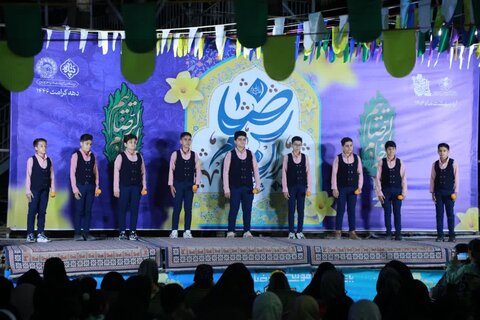 تصاویر/ ایستگاه پایانی شادیانه «ایرانِ امام رضا»در کاشان