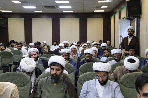 تصاویر/ دوره روش تدبر در قرآن ویژه طلاب حوزه علمیه خوزستان برگزار شد