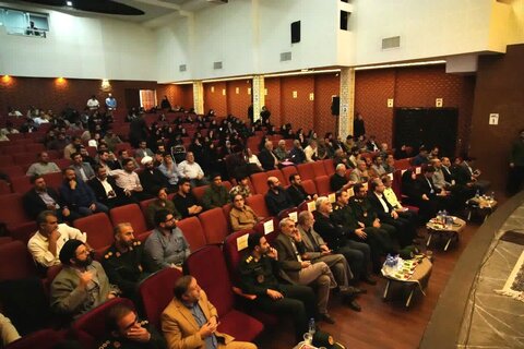 تصاویر مدیران روابط عمومی دستگاه های اجرایی و اصحاب رسانه لرستان