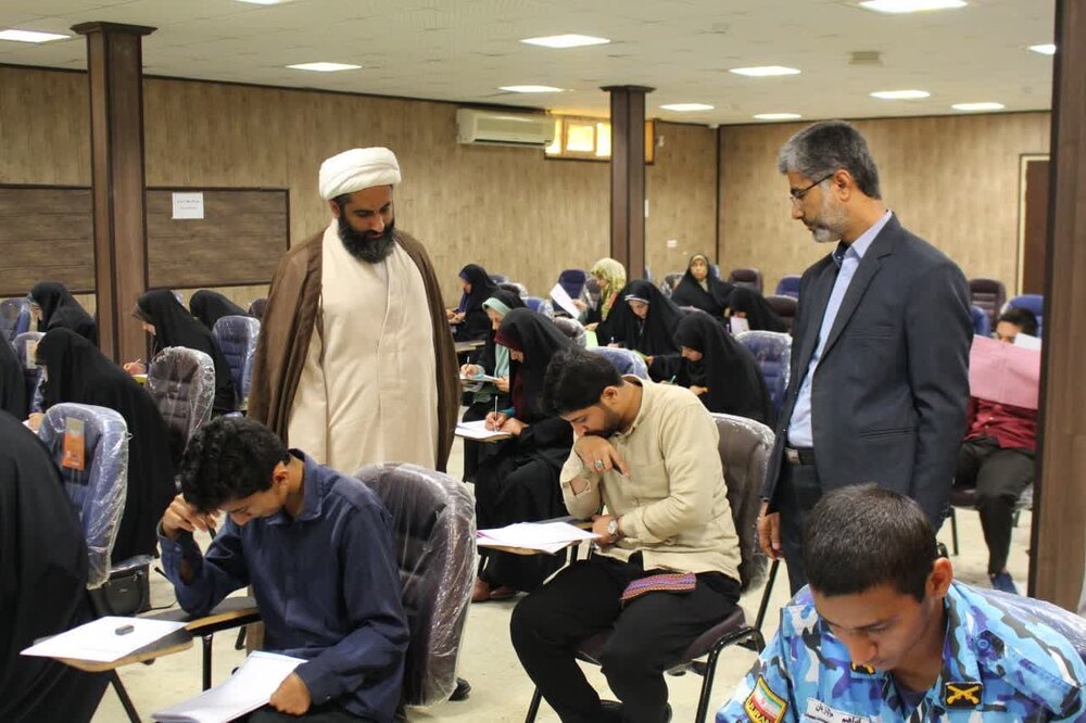 مشارکت ۱۳۶ بوشهری در بیستمین مرحله آزمون ارزیابی و اعطای مدرک تخصصی به حافظان قرآن کریم 