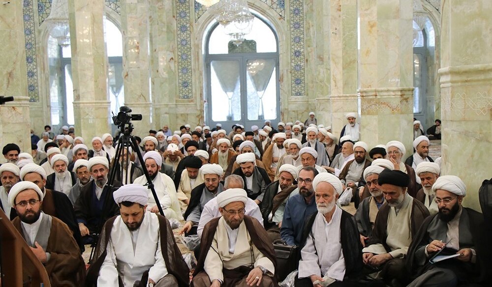 منشور حوزه | علم محوری در حوزه یعنی چه؟ پاسخ رهبر انقلاب به یک پرسش اساسی