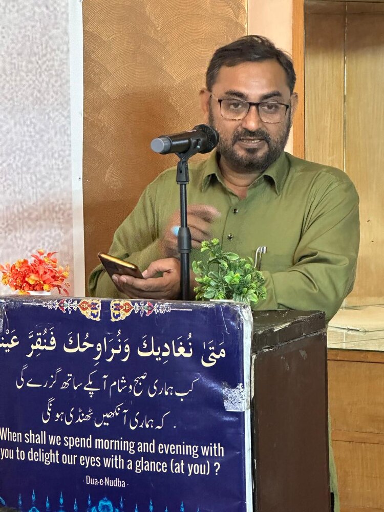 गाजियाबाद; धार्मिक कक्षा के उत्कृष्ट छात्रों के बीच पुरस्कार वितरण