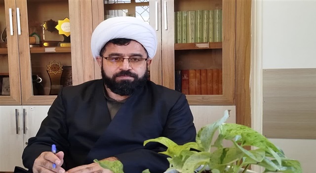 حوزه‌های علمیه با نوآوری و بصیرت، تمدن اسلامی را احیا می‌کنند