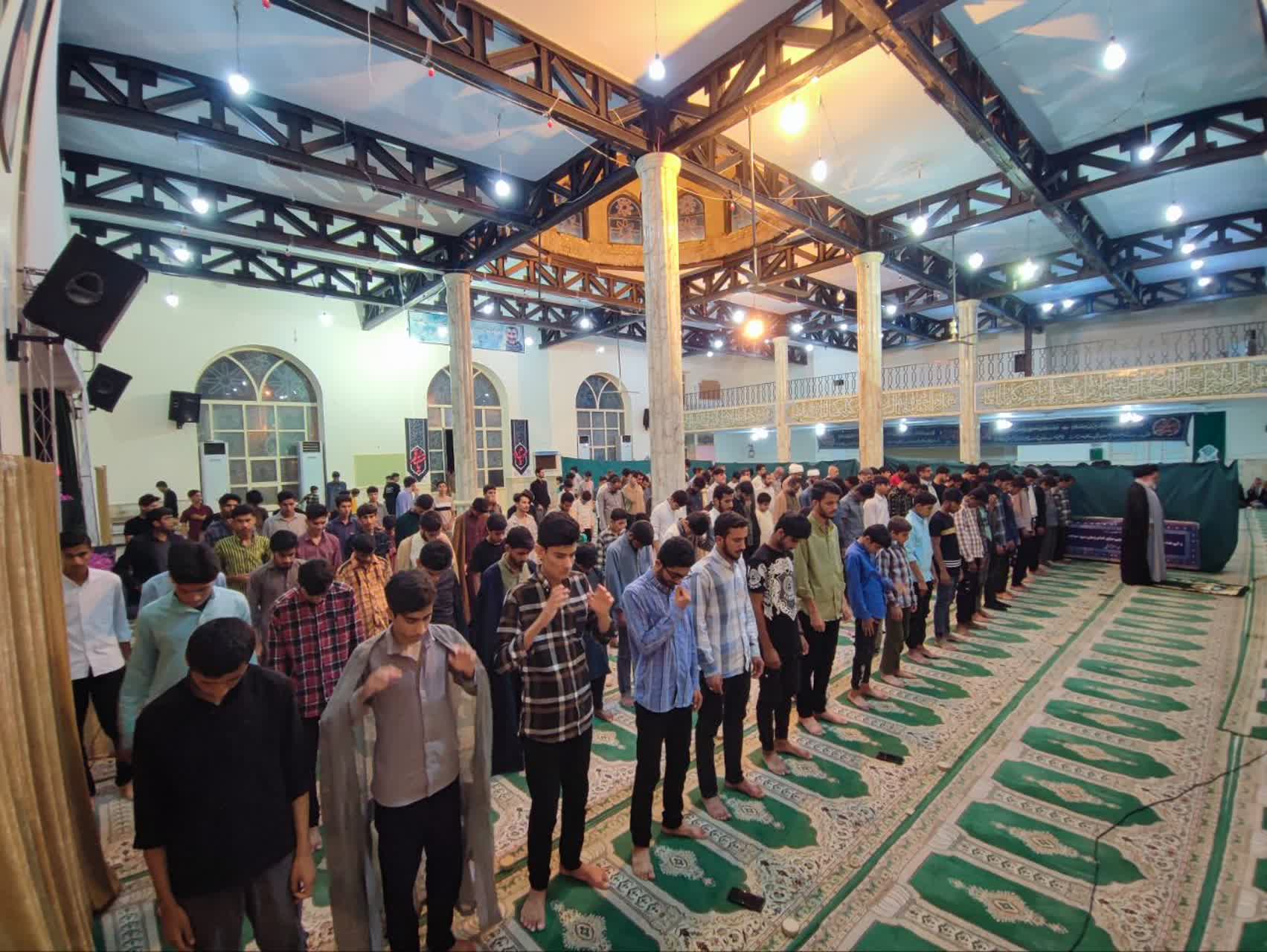 مراسم بیستمین سالگرد درگذشت مرحوم والی در خمینی شهر برگزار شد+عکس