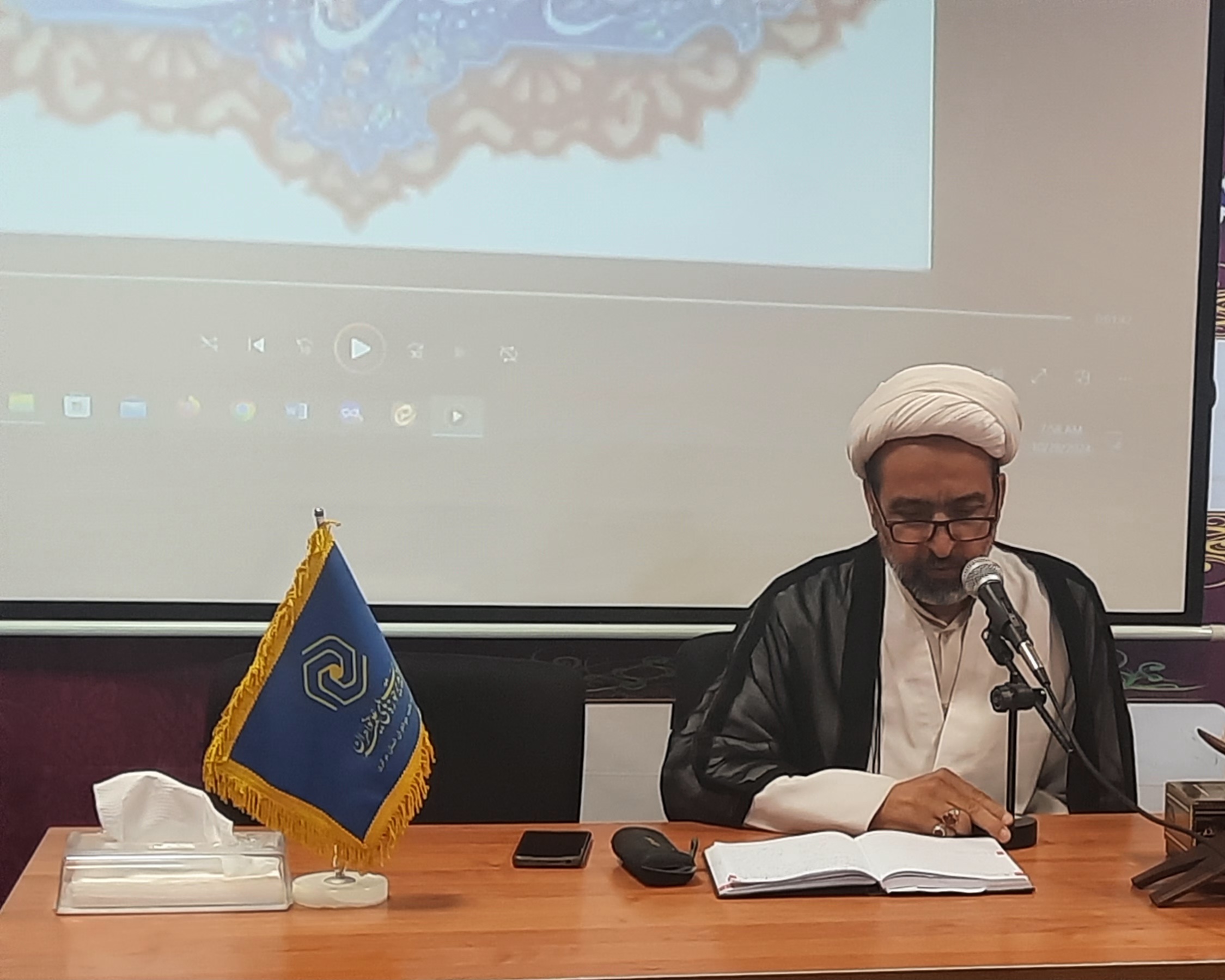 مردگان را مایه عبرت قرار دهید