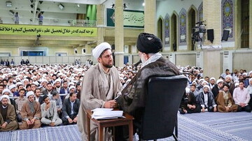 منشور حوزه | هشدار رهبر انقلاب به روحانیون: تقوا نباشد، انقلاب شکست می‌خورد