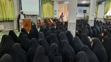 پیام رهبر انقلاب، نقشه راه تحول در حوزه‌های علمیه را رقم می‌زند