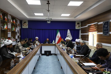 تصاویر/ اولین نشست هم اندیشی برگزاری کنگره شهدای روحانی  کردستان