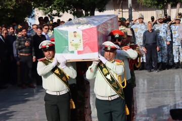 تصاویر/ تشییع شهید محمد تنگستانی در بوشهر