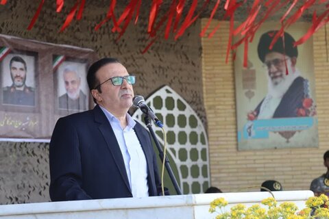 تصاویر /مراسم صبحگاه اقتدار در تیپ ۸۲ سپاه صاحب الامر(عج) استان قزوین برگزار شد.