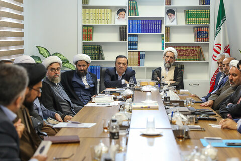 تصاویر /  جلسه شورای توسعه قرآنی استان قزوین برگزارشد