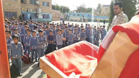 تصاویر/ مراسم تقدیر از منتخبین نشان ارادت در آران و بیدگل