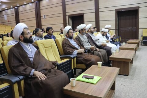 تصاویر/ «همایش خانواده مهدوی» در مدرسه علمیه امام خامنه‌ای ارومیه