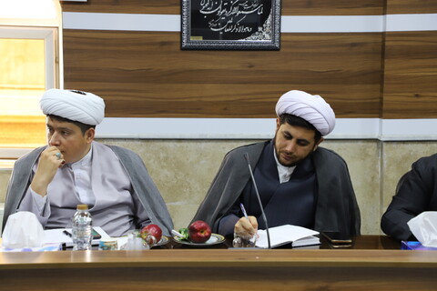 تصاویر/اولین نشست هم اندیشی برگزاری کنگره شهدای روحانی  کردستان