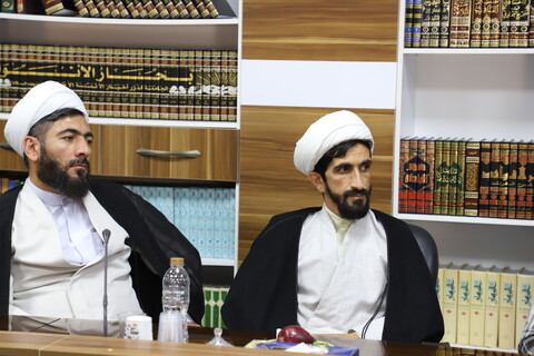 تصاویر/اولین نشست هم اندیشی برگزاری کنگره شهدای روحانی  کردستان