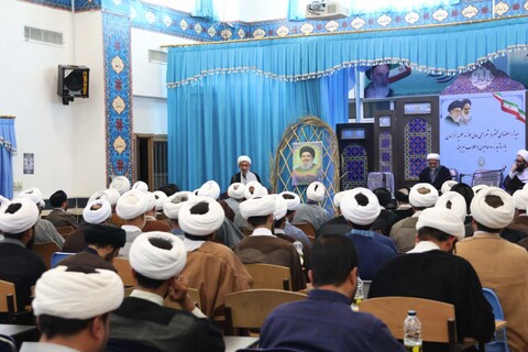 دیدار جمعی از شورای عالی حوزه علمیه خراسان با روحانیون و مبلغین بیرجند