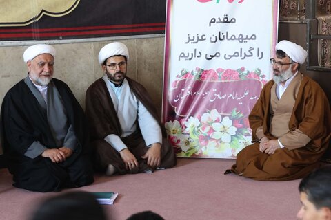 بازدید حجت الاسلام و المسلمین حق پناه از مدرسه علمیه زهان