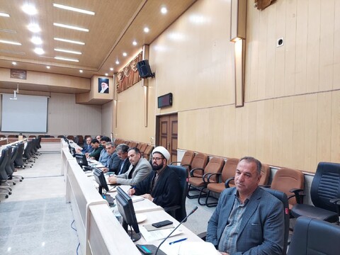 تصاویر/ جلسه هماهنگی مراسمات سالگرد شهادت حضرت آیت الله شهید رئیسی و همراهان شهید در خرمدره