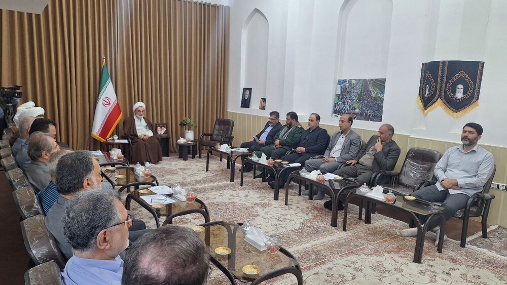 आयतुल्लाह बहजत वास्तव में एक सर्वांगीण धार्मिक विद्वान थे