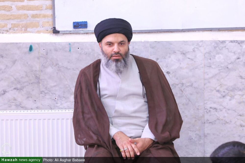 بازدید مدیر حوزه علمیه استان یزد از مدرسه علمیه شفیعیه