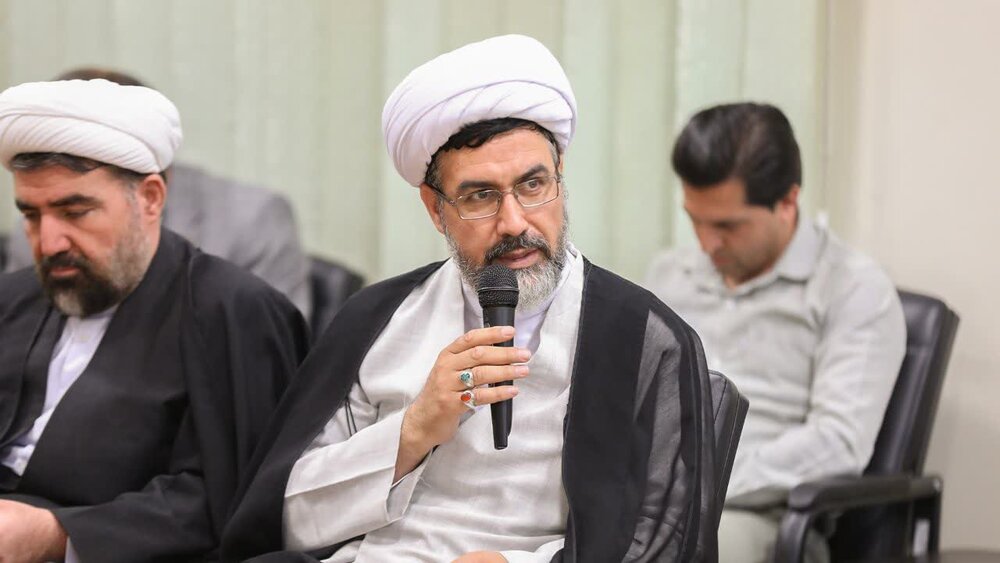 تصاویر| تشکیل اولین جلسه «ستاد غدیر» در البرز با حضور نماینده ولی‌فقیه و مسئولان استانی