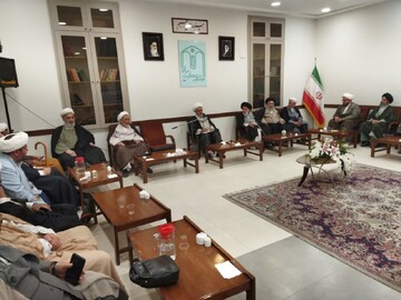 حق استفاده صلح‌آمیز ایران از دانش هسته‌ای قابل مصالحه و مذاکره نیست