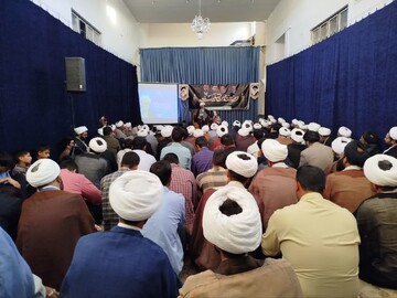 تصاویر| دیدار دبیر شورای عالی حوزه علمیه خراسان با اساتید و طلاب حوزه علمیه جعفریه قاین و روحانیت شهرستان