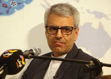 مطالعه «کلیدر» به اندازه دانش دیپلماسی اهمیت دارد