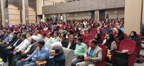 تصاویر/ تجلیل از معلمان نمونه در دشتستان