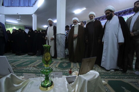 تصاویر| دیدار و سخنرانی شورای عالی حوزه علمیه خراسان با اساتید و طلاب حوزه علمیه خواهران بیرجند