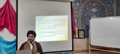 تصاویر نشست معارف غدیریه در مدرسه خواهران نورآباد