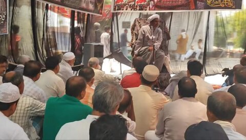 مؤمن اہل بیت (ع) کے نقشِ قدم پر گامزن رہتا ہے، مولانا وصی حسن خان