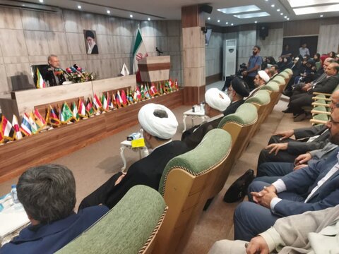 حوزه/ برگزاری همایش بزرگداشت روز معلم در دانشگاه اهل بیت علیه السلام