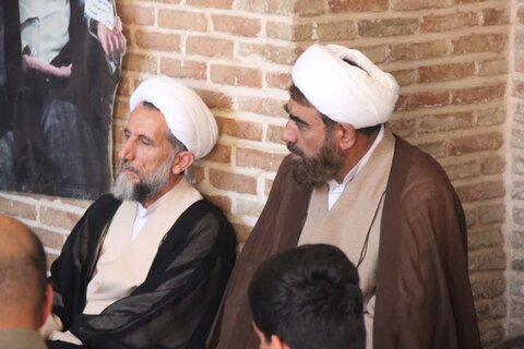 تصاویر / دیدار نماینده ولی فقیه در استان قزوین با اساتید وطلاب مدرسه صالحیه قزوین