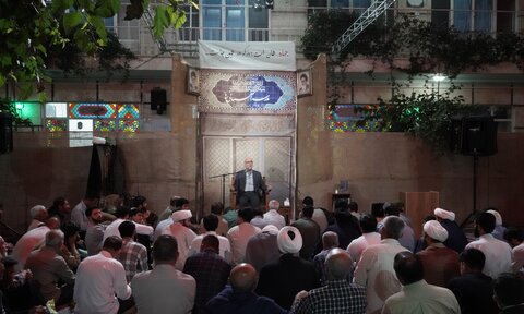 یادواره شهدا در مدرسه علمیه آیت الله بهجت (ره)